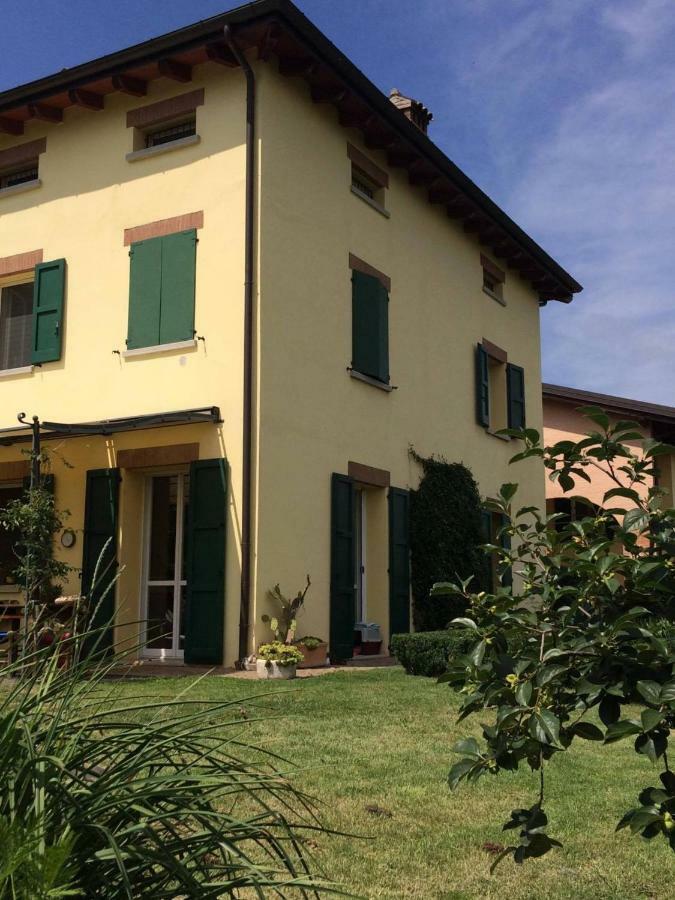 Il Giardino B&B Castelvetro di Modena Bagian luar foto