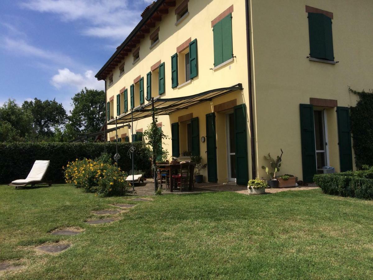 Il Giardino B&B Castelvetro di Modena Bagian luar foto