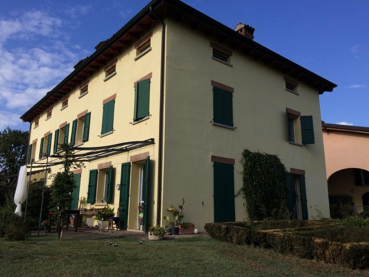 Il Giardino B&B Castelvetro di Modena Bagian luar foto