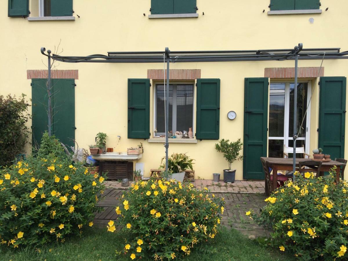 Il Giardino B&B Castelvetro di Modena Bagian luar foto